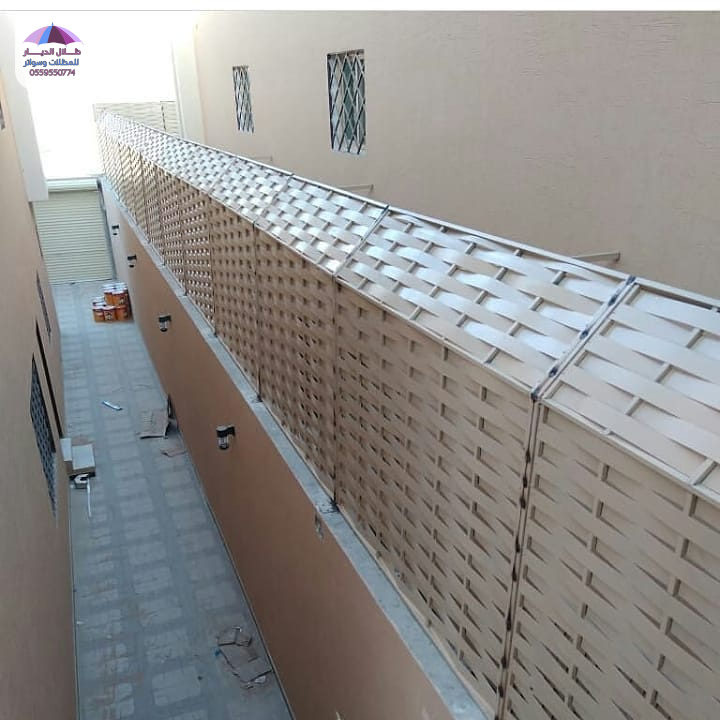 مظلات وسواتر